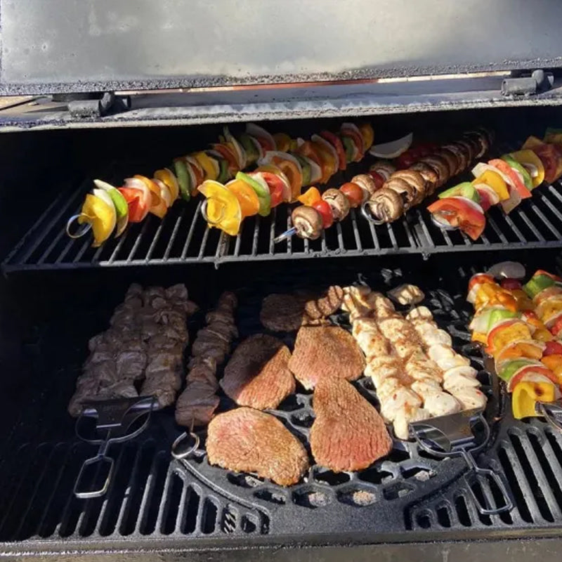 GrillMaster™ Tri-Spike: Revolutionerande 3-vägs Grillspett för Perfektion Varje Gång